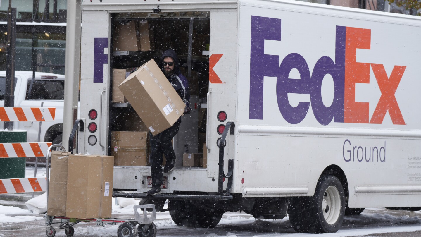 Cyber Monday shoppers expected to set a record on the year’s biggest day for online shopping