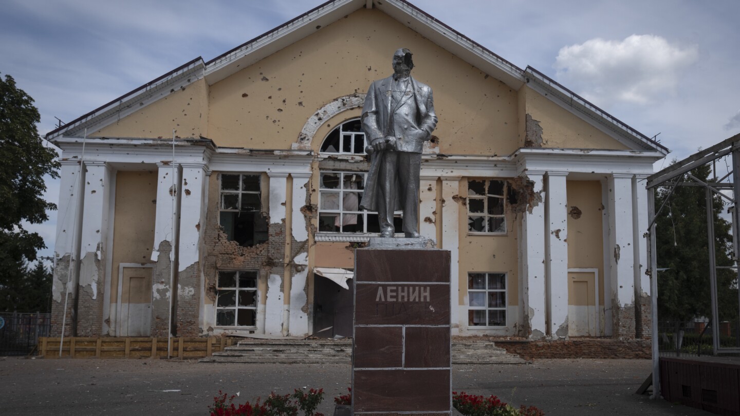 ウクライナの支配下にあるロシアの都市ソジャの内部