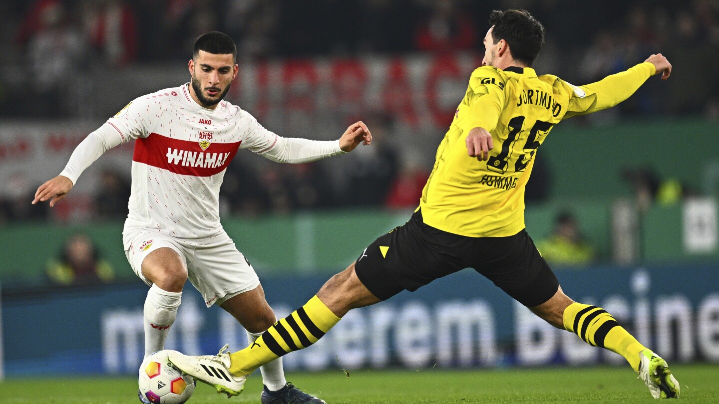 Dortmund schied mit einer 0:2-Niederlage gegen Stuttgart aus dem DFB-Pokal aus.  Drittligist Saarbrücken überrascht Frankfurt