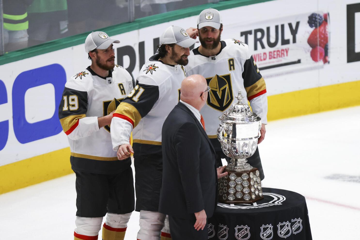 Vegas Golden Knights pummel Panthers, win their first Stanley Cup