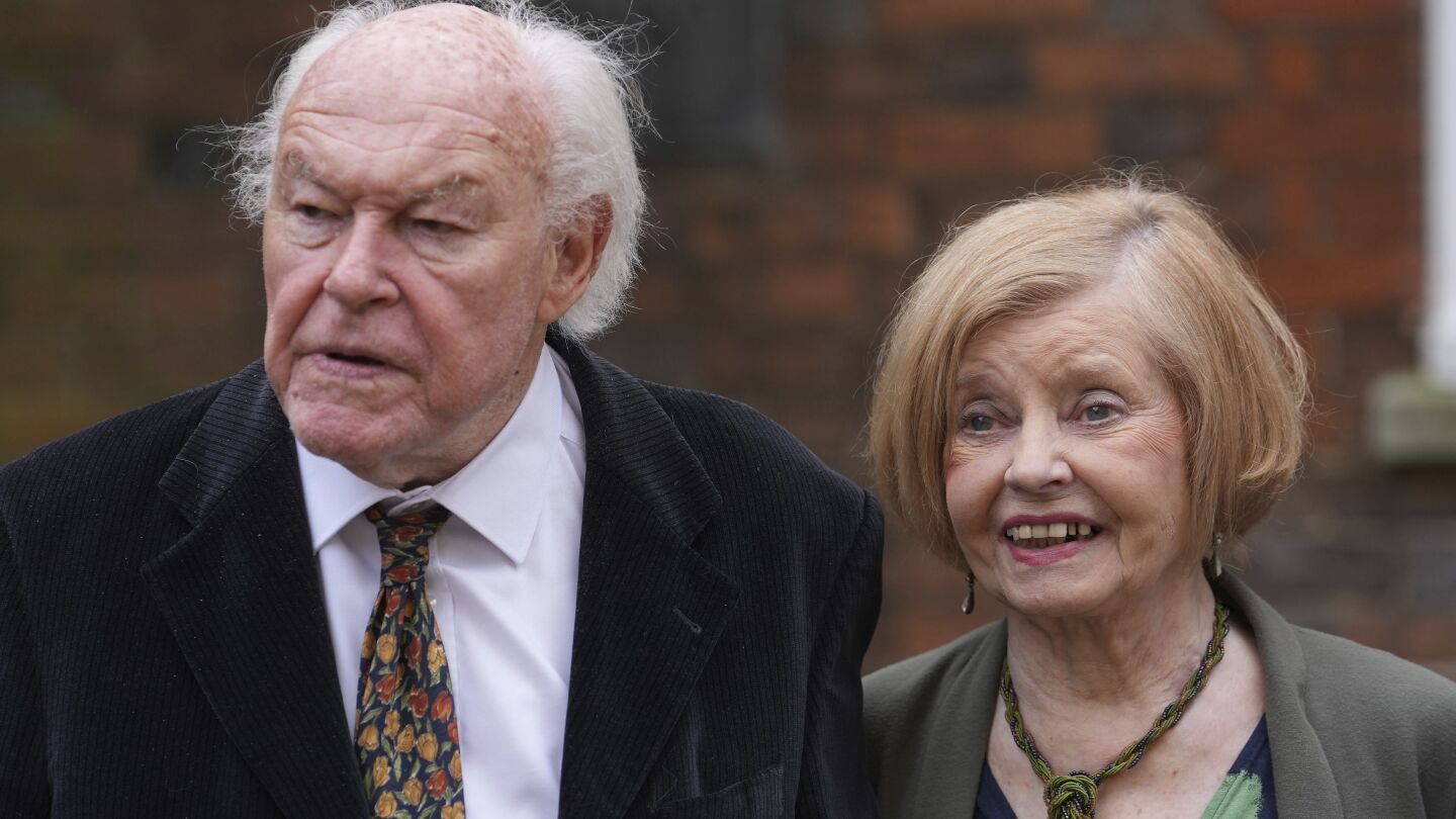 Timothy West, acclaimed British actor and lover of UK's waterways, dies at 90