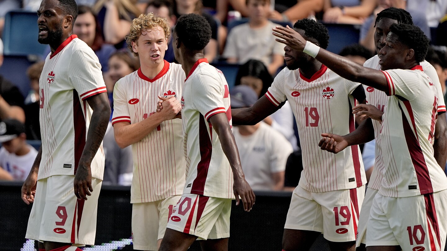 Canadá vence a Estados Unidos en un amistoso por primera vez desde 1957, 2-1