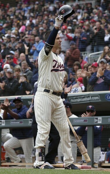 Mauer doubles, catches in emotional likely finale with Twins