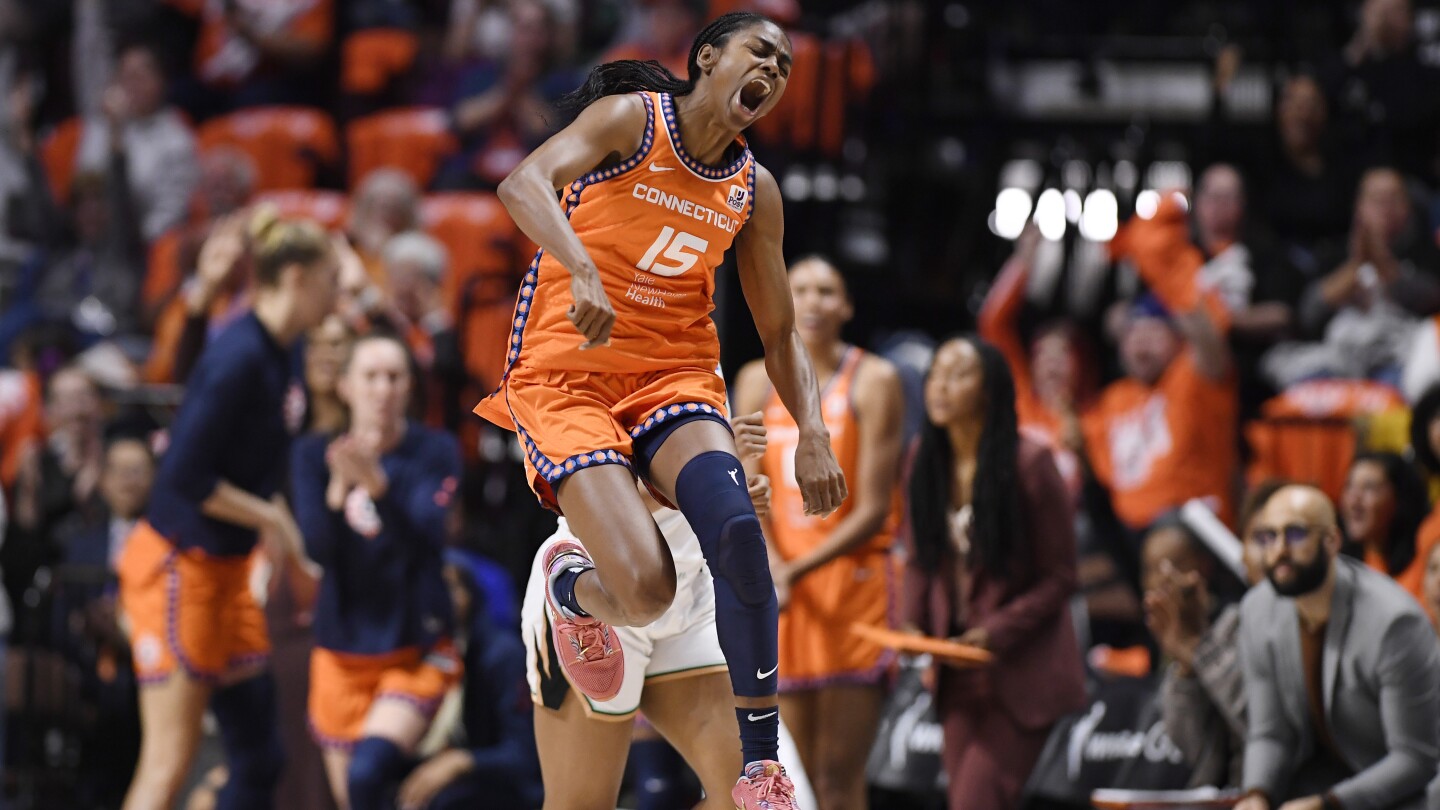 Aces bring Tiffany Hayes out of retirement in an effort to make another title run