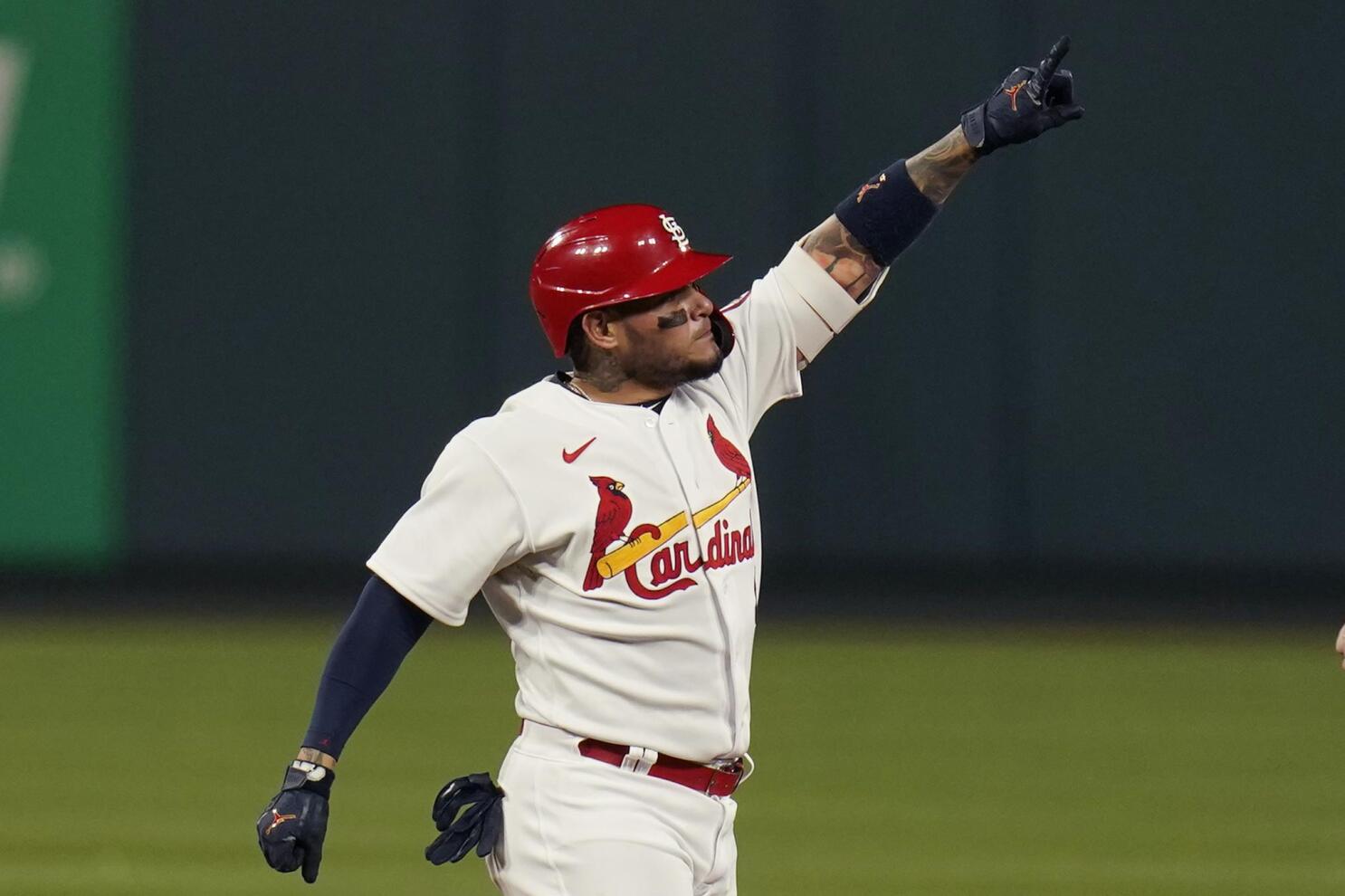 Yadier Molina returns from COVID-19 injured list