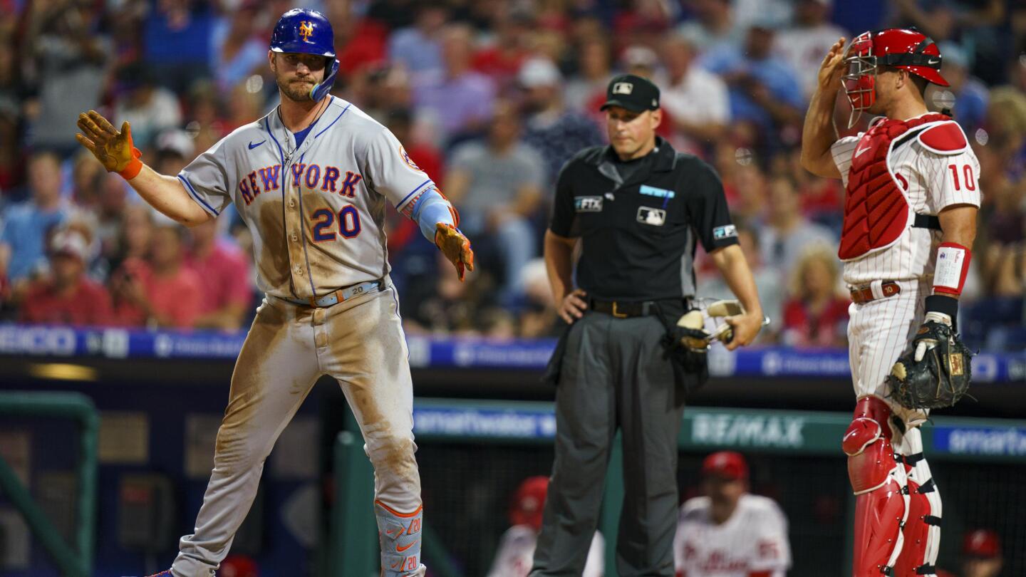 Phillies' first baseman tops Mets' Wright to win Home Run Derby