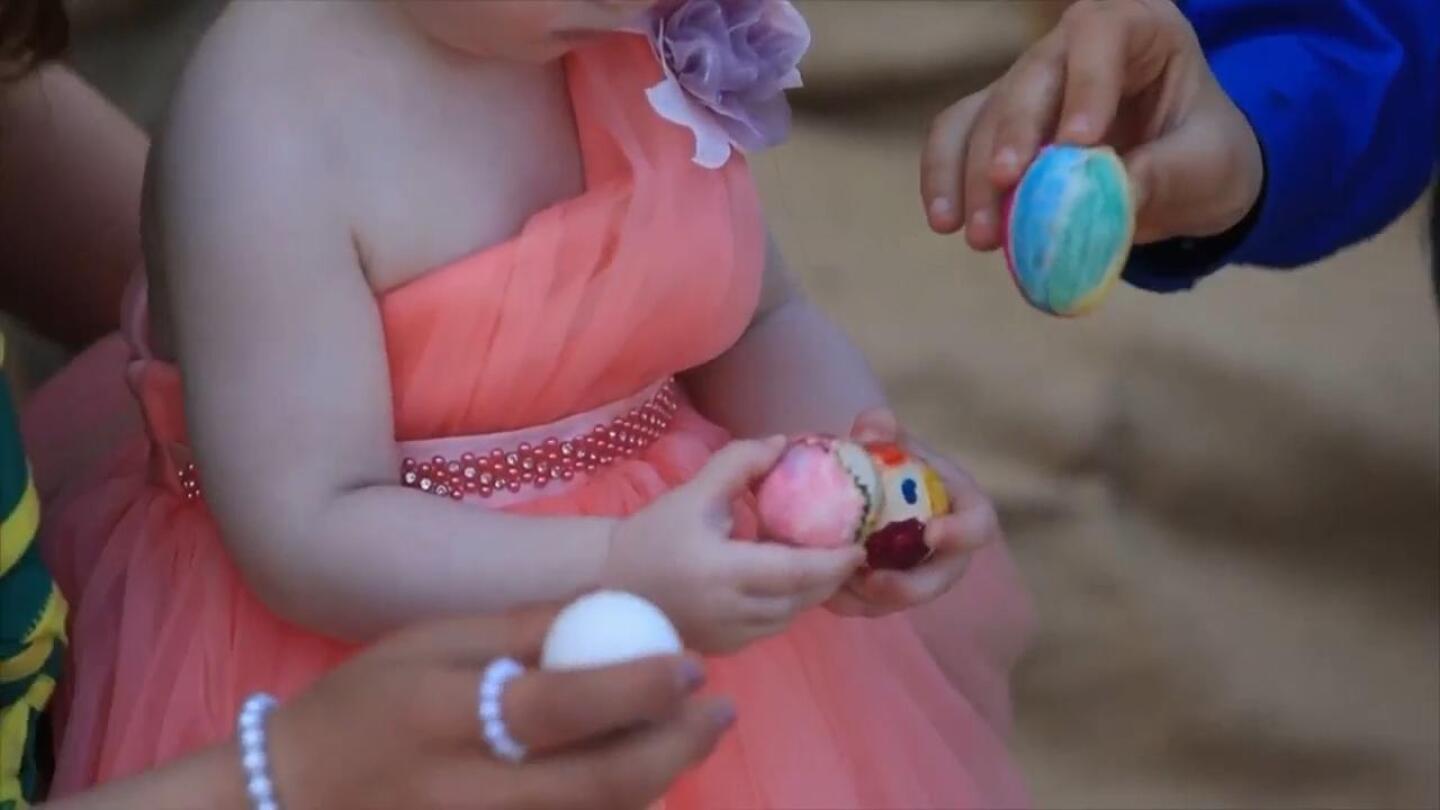 Easter Celebrations Marked by Processions, Reenactments Across Chicago, Lebanon, Ireland, India