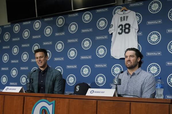 Seattle Mariners sign Cy Young winner Robbie Ray to 5-year deal