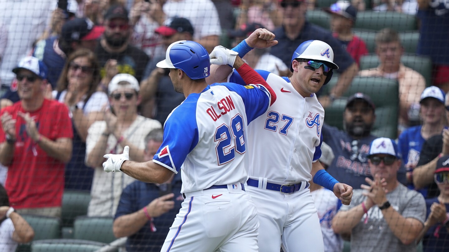 Marcell Ozuna's grand slam sets tone as Braves hits six homers