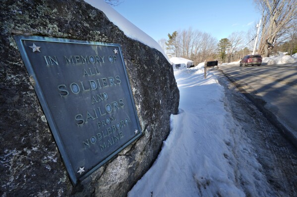 A roadside plaque honors soldiers and sailors in Nobleboro, Maine, Tuesday, Feb. 11, 2025, in Nobleboro. (AP Photo/Robert F. Bukaty)