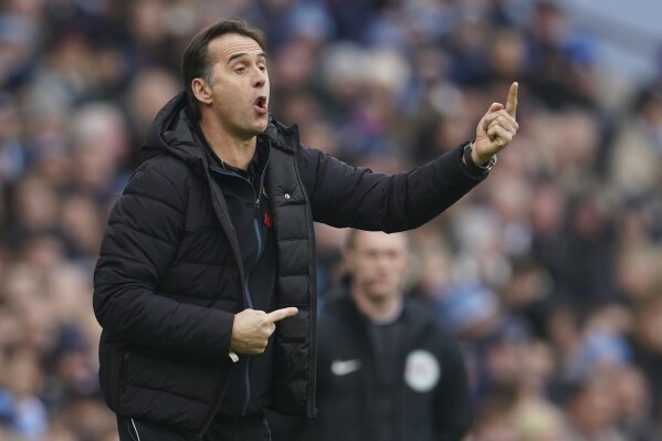 FILE - Wolverhampton Wanderers' head coach Julen Lopetegui gestures during the English Premier League soccer match between Manchester City and Wolverhampton at the Etihad Stadium in Manchester, England, on Jan. 22, 2023. West Ham named former Real Madrid and Spain coach Julen Lopetegui as its new manager on Thursday May 23, 2024 to replace the departing David Moyes. (AP Photo/Dave Thompson, File)