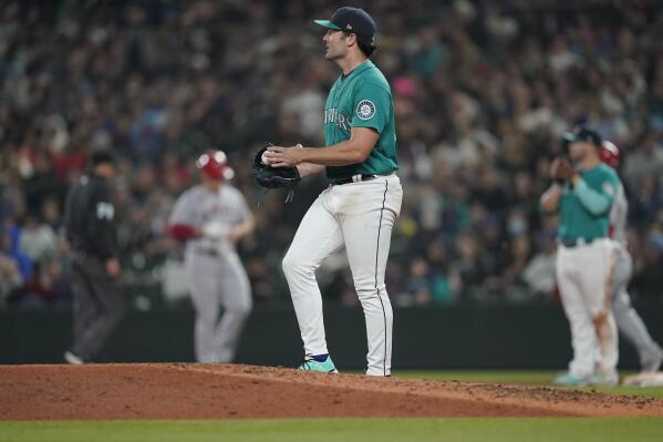 Robbie Ray signs with the Seattle Mariners - Fake Teams