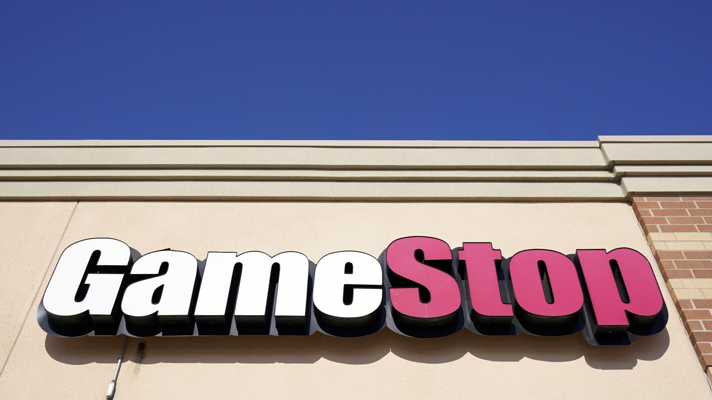 GameStop успя да намали загубите си през първото тримесечие но