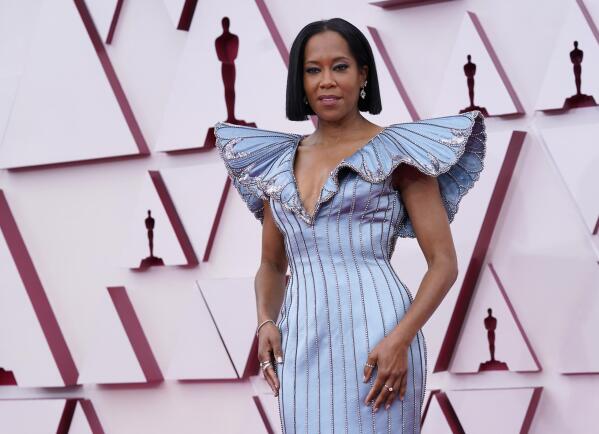 Regina King Opens Oscars 2021 With Reference To Chauvin Trial Verdict –  Deadline