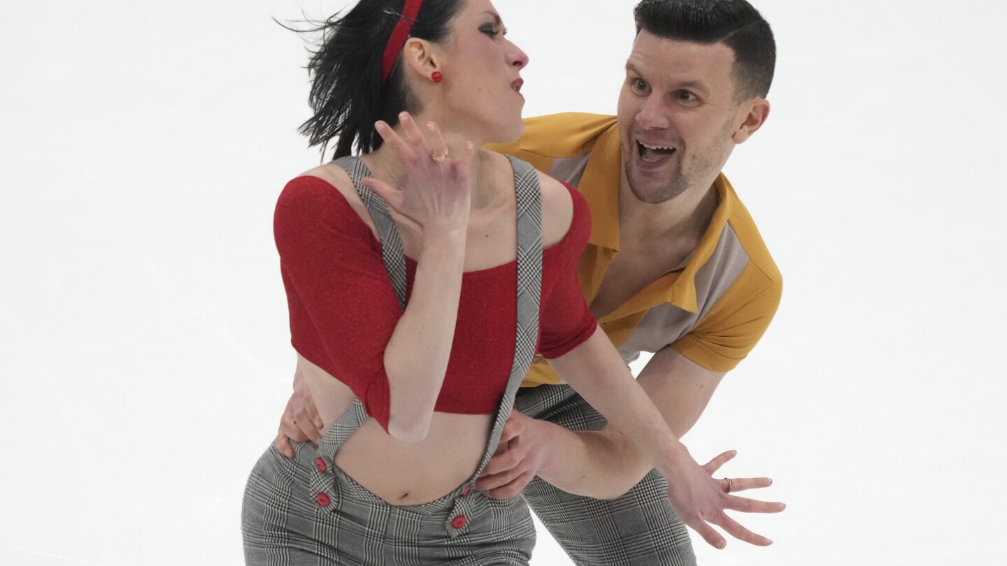 Guignard, Fabbri win third consecutive European ice dance title