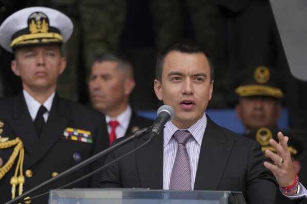 FILE - Ecuador President Daniel Noboa speaks during a ceremony to deliver equipment to police, at the Gral. Alberto Enriquez Gallo police school in Quito, Ecuador, Jan. 22, 2024. A diplomatic rift between Ecuador and Russia appears to have intensified over the weekend after the European nation decided to ban some of Ecuador’s banana exports. (AP Photo/Dolores Ochoa, File)