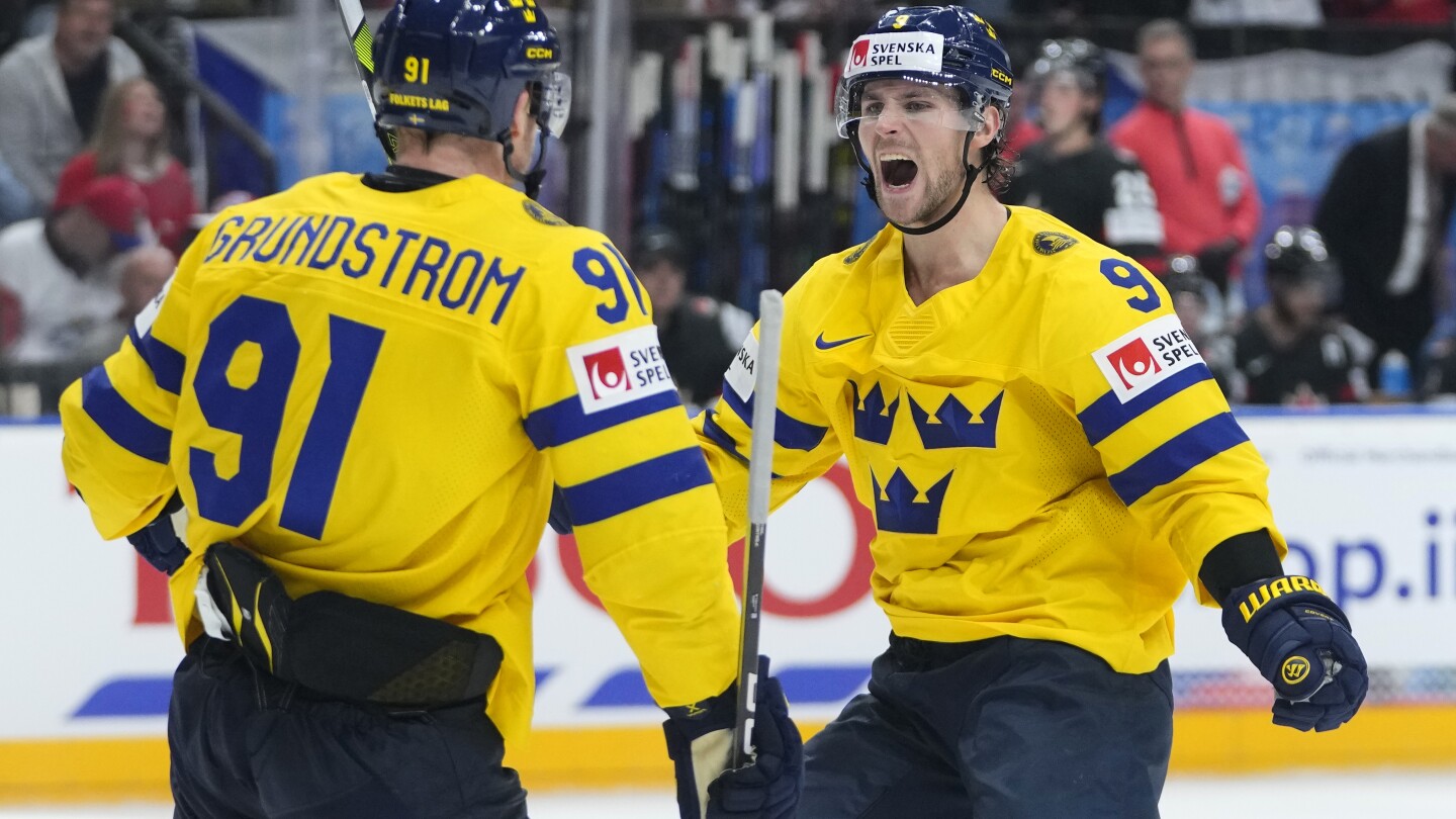 Двойната сила на Грундстрьом надмина Швеция над Канада с 4-2 и спечели бронз на световното по хокей
