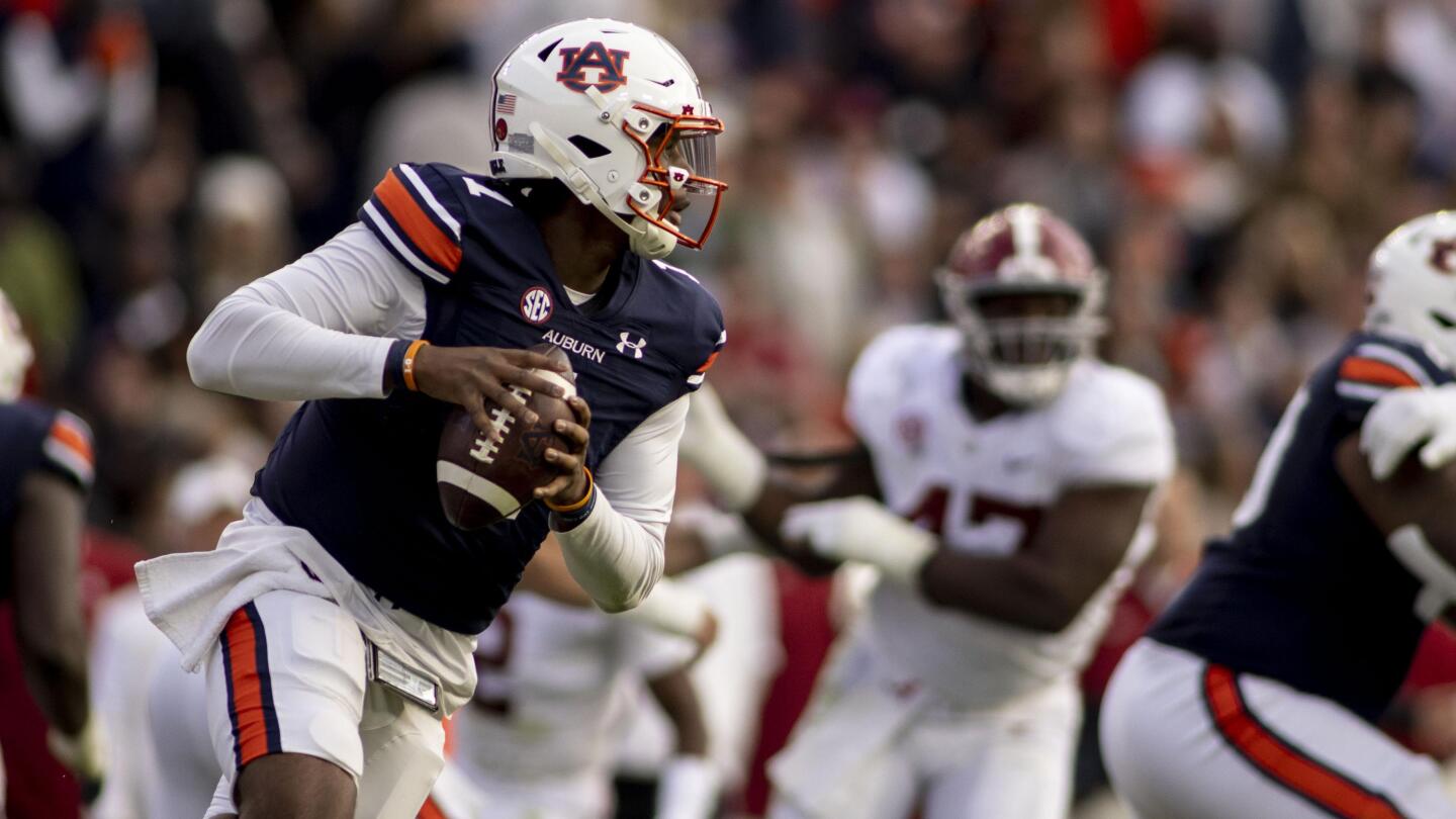 Auburn NFL Draft prospect Zakoby McClain's first tackle? An