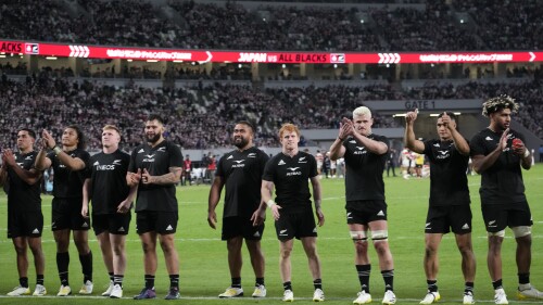 FILE - New Zealand All Blacks players greet the spectators after winning over Japan during a rugby test match at the National Stadium in Tokyo, on Oct. 29, 2022. The New Zealand All Blacks and Argentina will begin their countdowns to the Rugby World Cup on Saturday, July 8, 2023 when they meet in Mendoza in the first round of the Rugby Championship. (AP Photo/Shuji Kajiyama, File)