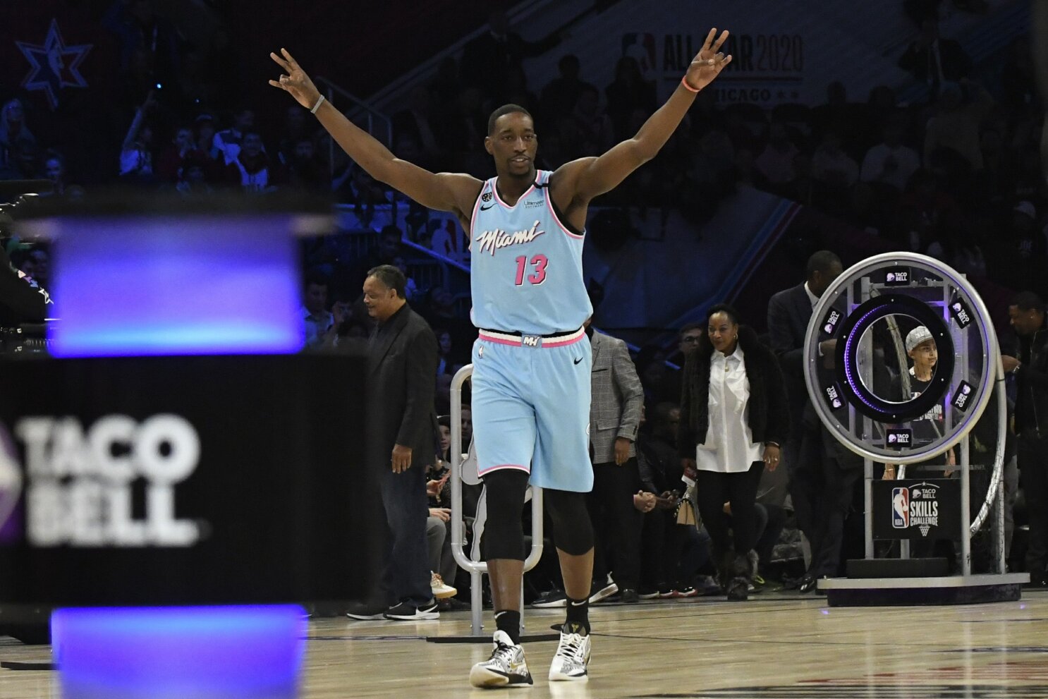 NBA All Star 2021: Slam Dunk Contest updates, Three points and Skills  Challenge winner