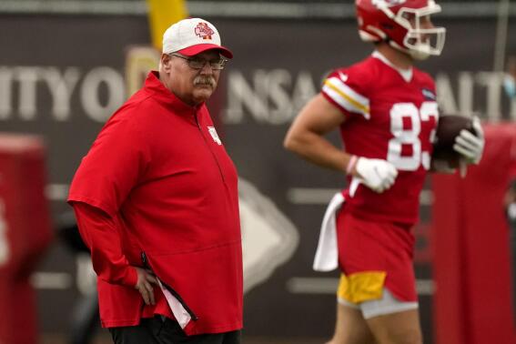 Kansas City Chiefs head coach Andy Reid watches practice during the NFL football team's organized team activities Thursday, May 27, 2021, in Kansas City, Mo. (AP Photo/Charlie Riedel)