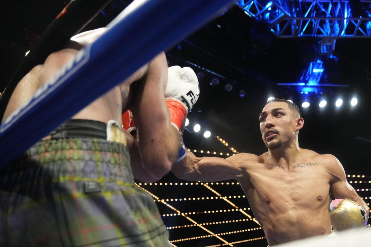 Teofimo Lopez Beats Josh Taylor By Unanimous Decision Wins 140 Pound