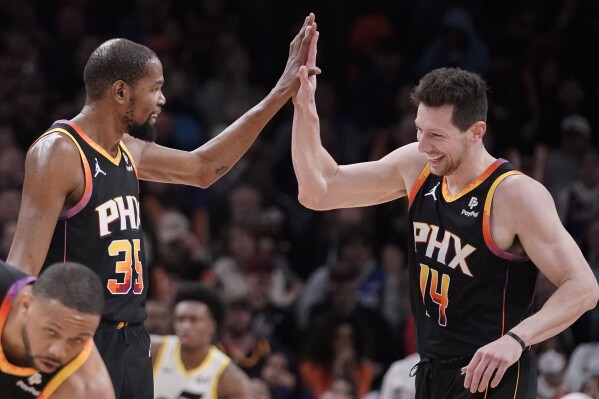 Kevin Durant scores season-high 41 points, Suns snap 3-game skid with  120-106 win over Pistons