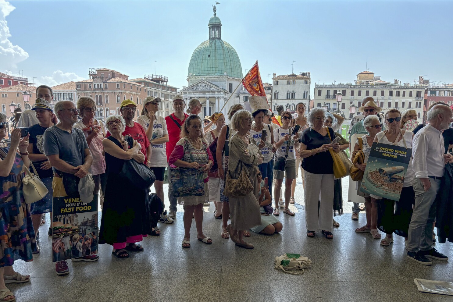 El dilema del turismo masivo en Florencia