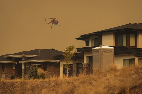 As Thousands Flee Homes Across British Columbia From Wildfires Chiefs In One Region Report