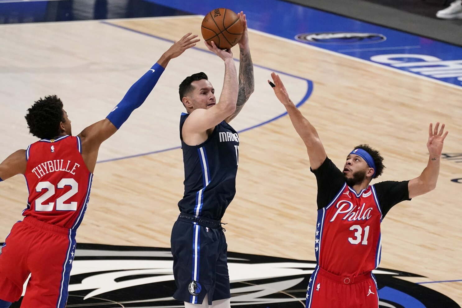 JJ Redick to Miss Remainder of Regular Season With Heel Injury