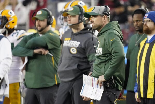 Green Bay Packers head coach Matt LaFleur, center right, watches during the first half of the NFL NFC Championship football game against the San Francisco 49ers Sunday, Jan. 19, 2020, in Santa Clara, Calif. (AP Photo/Tony Avelar)