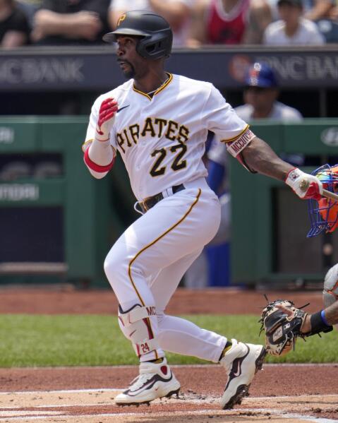 McCutchen collects 2,000th hit, Pirates ride Keller to 2-1 victory
