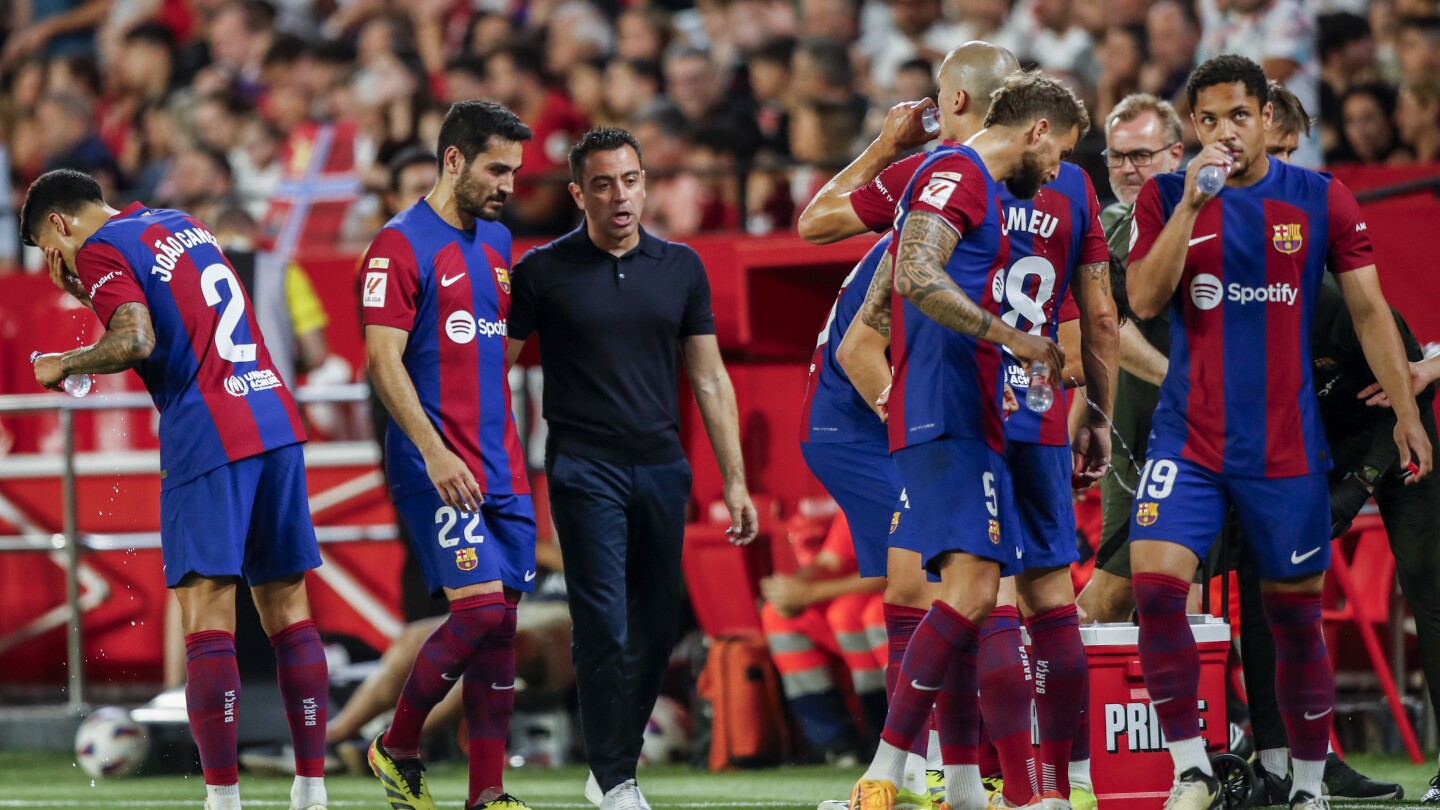 Шави спечели последния си мач като треньор на Барселона във финалния кръг на испанското първенство