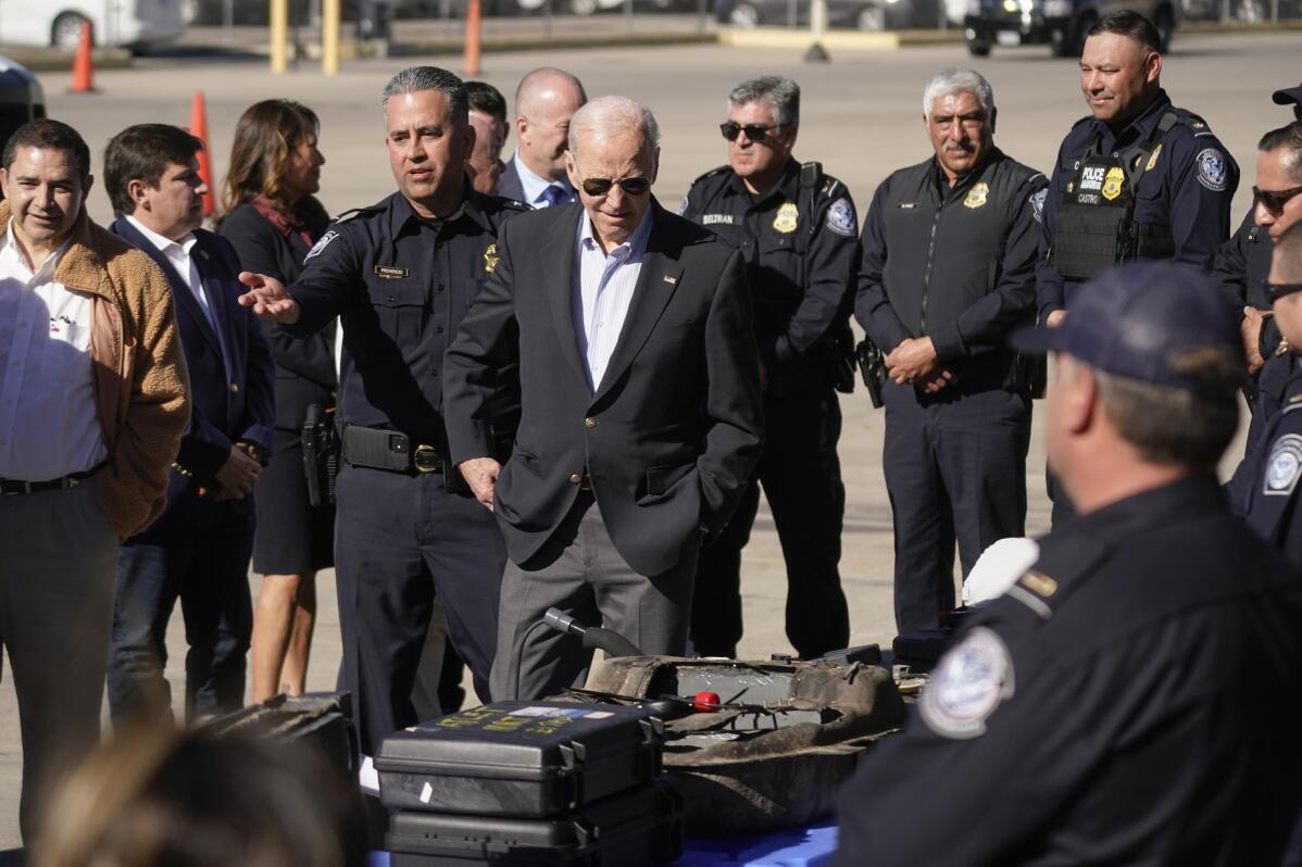 Biden inspects USMexico border in face of GOP criticism AP News