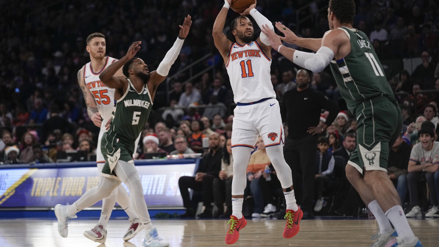 Brunson scores 38, Knicks snap Bucks’ seven-game winning streak with 129-122 victory