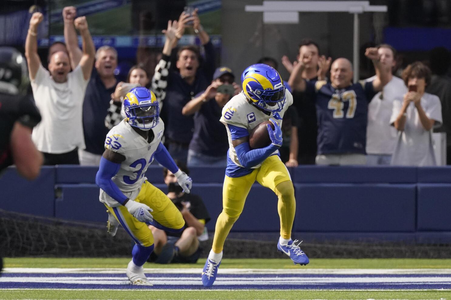 Rams get wide receiver Allen Robinson II involved early in win over Falcons