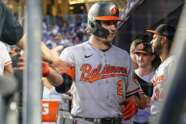 Henderson's 2 homers, 4 hits, 5 RBIs lead Orioles to 14-1 rout of Yankees  and Severino