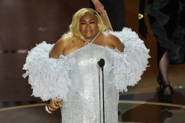 Da'Vine Joy Randolph accepts the award for best performance by an actress in a supporting role for 