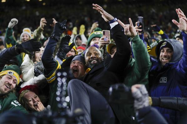 Aaron Rodgers' ring, Green Bay Packers ring ceremony