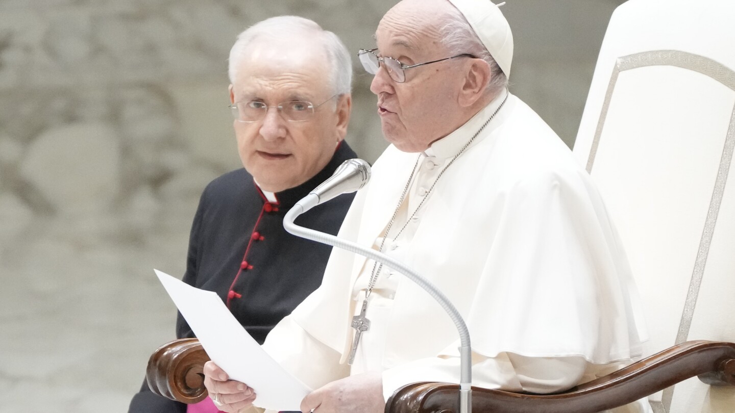ВАТИКАНЪТ АП — Ватикана в понеделник обяви операциите за смяна