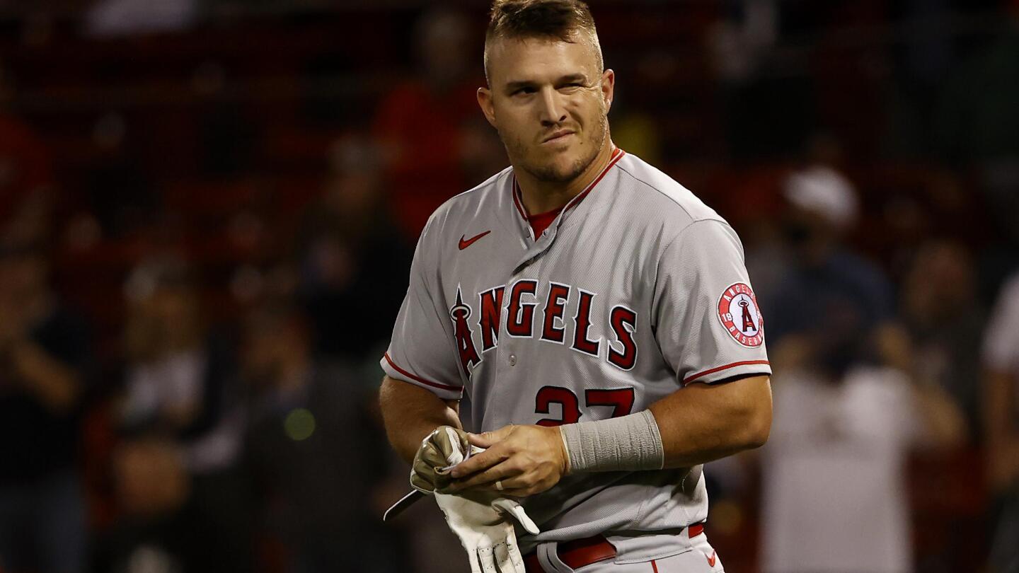 Mike Trout Will Miss Six to Eight Weeks With Strained Calf - The New York  Times