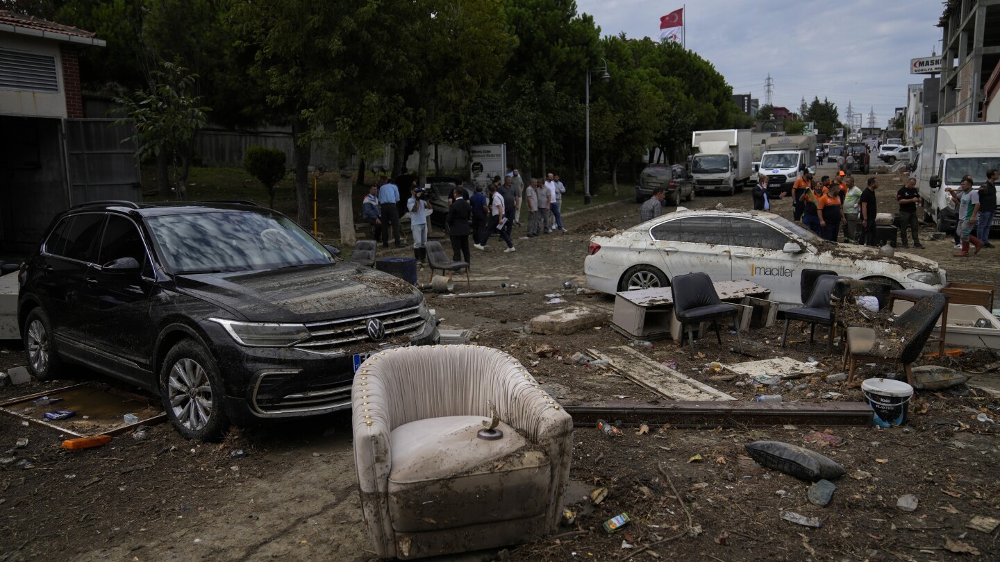 The death toll from fierce storms and flooding in Greece, Turkey and Bulgaria has risen to 14