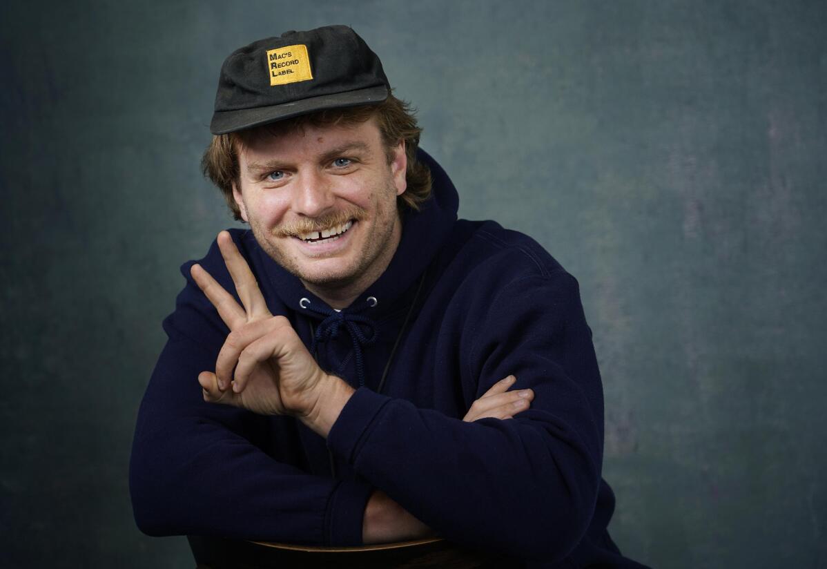 Mac DeMarco on fame and why he indulged on a 199-song album | AP News