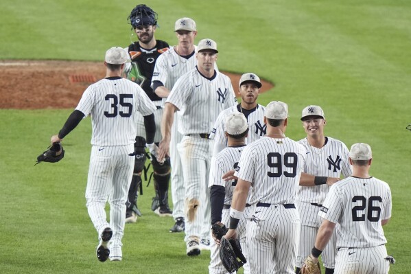 Mets-Yankees: Bellinger caps big Subway Series as scorned Soto comes up  empty in the Bronx | AP News