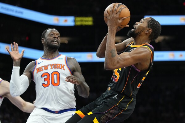 Brunson scores career-high 50, hits all 9 of his 3-point shots to help  Knicks top Suns 139-122