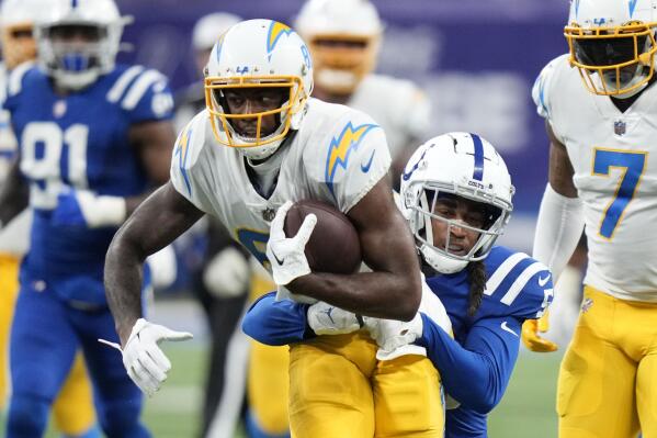 Los Angeles Chargers: First look at WR Mike Williams in uniform