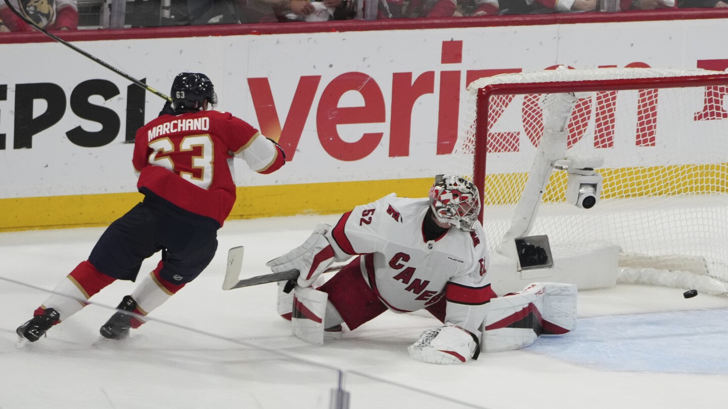 Hurricanes switch goalies for Game 3, starting Kochetkov over Andersen against Panthers