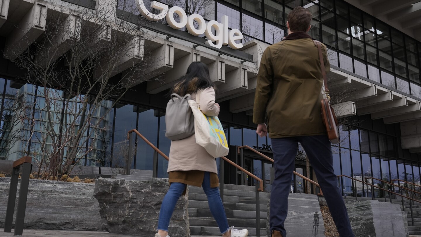 Google, Министерството на правосъдието правят последни аргументи за това дали търсачката е монопол