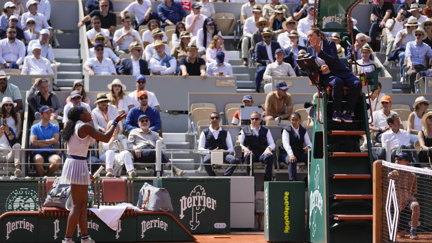 Коко Гауф загуби спор със съдия на стола на Откритото първенство на Франция и иска да види повторения в тениса