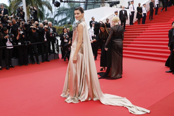 Isabeli Fontana poses for photographers during the opening ceremony red carpet of the 78th international film festival, Cannes, southern France, Tuesday, May 13, 2025. (Photo by Joel C Ryan/Invision/AP)